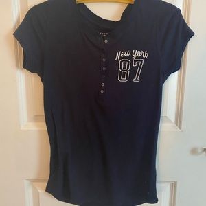 Aeropostale button down Tshirt